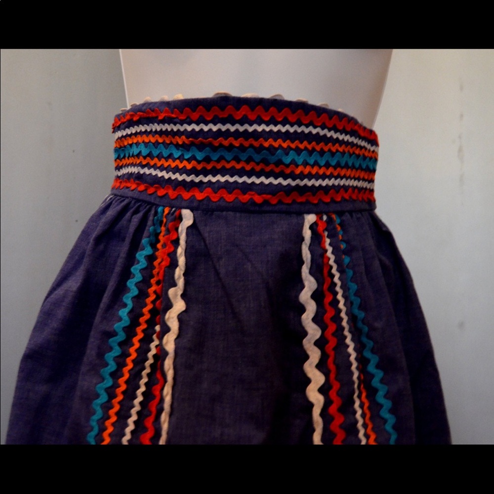 1970s Vintage high waisted maxi skirt